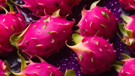 Is Dragon Fruit Keto Friendly? Exploring the Sweet and Subtle Connection Between Exotic Fruits and Low-Carb Diets